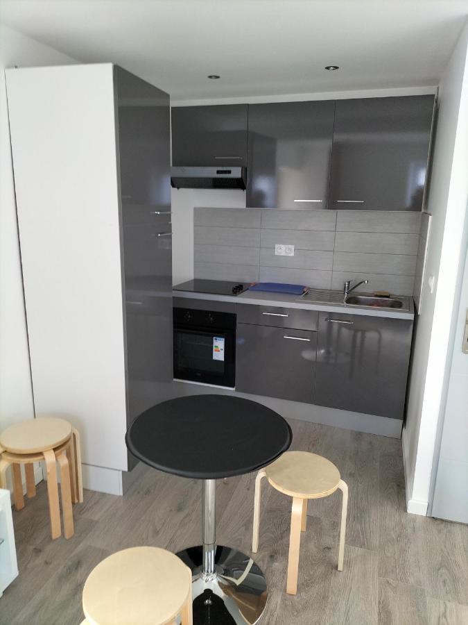 Appartement 2 Pieces Rive-de-Gier Exterior photo
